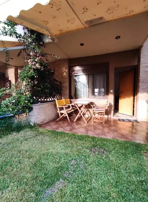 Μaisonette Of 6 Persons, 50 Meters From The Sea Vila Gerakini