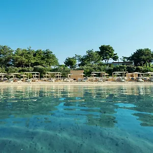 Apartahotel Trikorfo, Gerakini